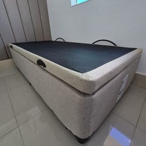 box baú luckspuma jacquard bege fechado